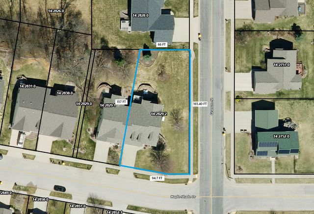 807 Maple Shade Drive, Holmen, WI 54636