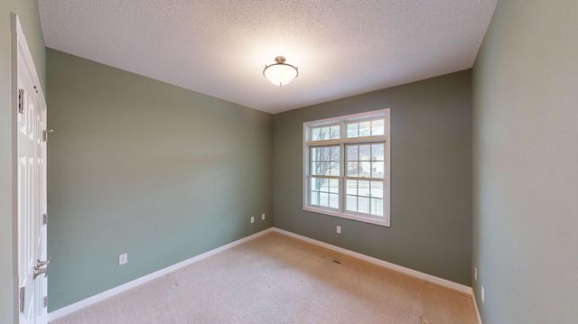 807 Maple Shade Drive, Holmen, WI 54636