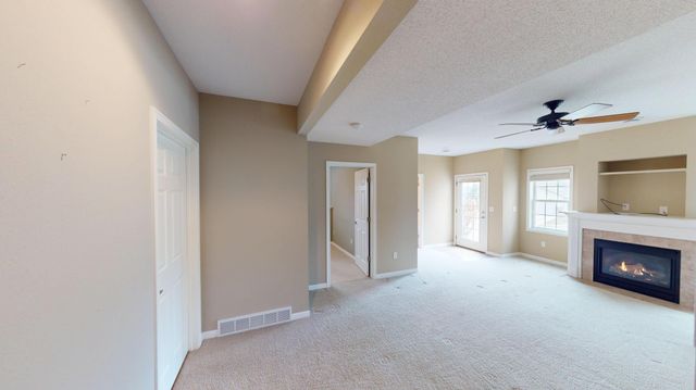 807 Maple Shade Drive, Holmen, WI 54636