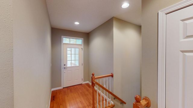 807 Maple Shade Drive, Holmen, WI 54636