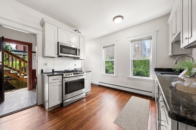 5 Douglas Ave 1, Somerville, MA 02145