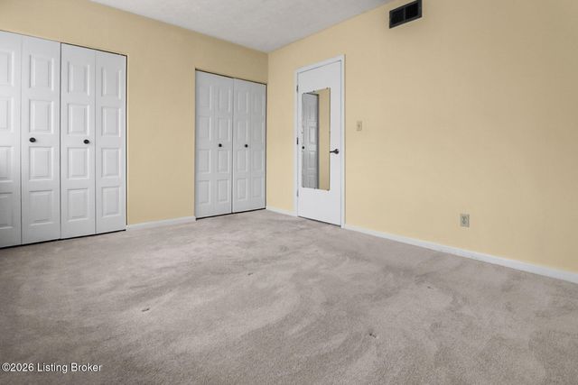 316 Casa Bella Ct 316, Louisville, KY 40220