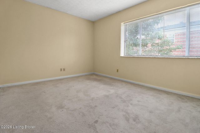 316 Casa Bella Ct 316, Louisville, KY 40220