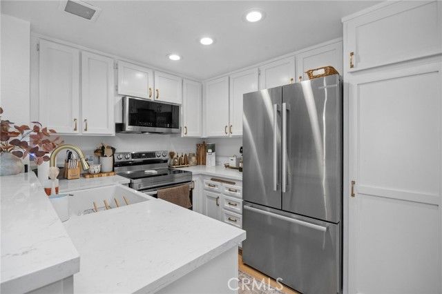 26212 Los Viveros 215, Mission Viejo, CA 92691