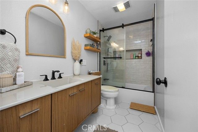 26212 Los Viveros 215, Mission Viejo, CA 92691