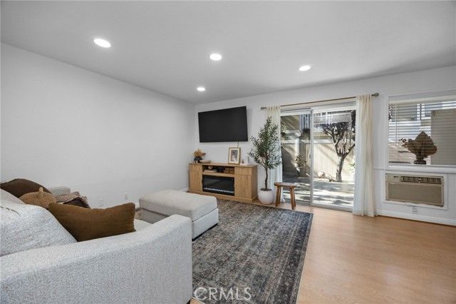 26212 Los Viveros 215, Mission Viejo, CA 92691