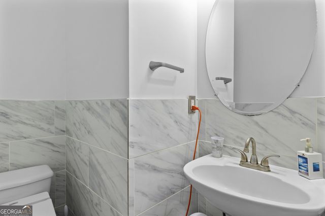 1140 Foxcroft Drive, Morrow, GA 30260