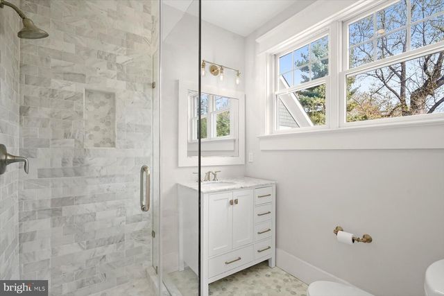 5915 ONONDAGA RD, Bethesda, MD 20816