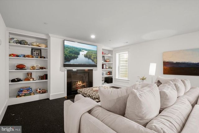 5915 ONONDAGA RD, Bethesda, MD 20816