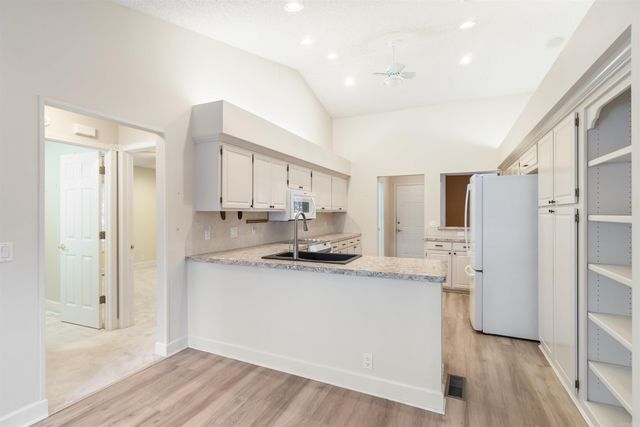 26 Sosegado Lane, Hot Springs Village, AR 71909