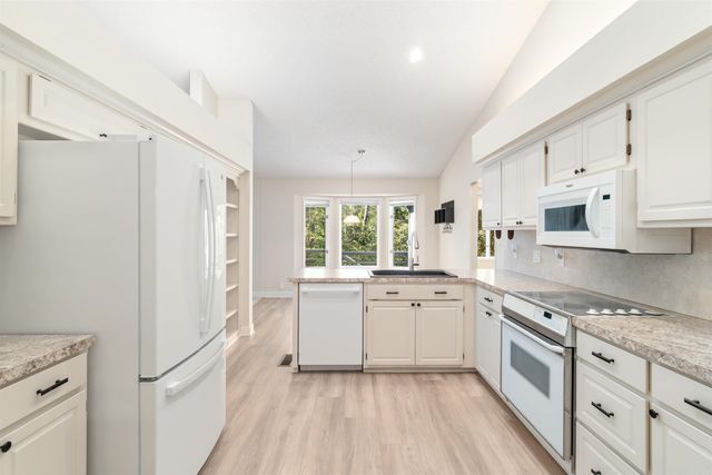 26 Sosegado Lane, Hot Springs Village, AR 71909