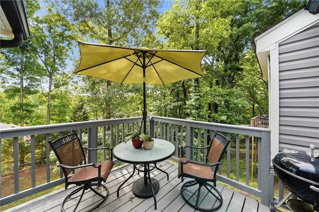 2184 Deep Woods Way, Marietta, GA 30062