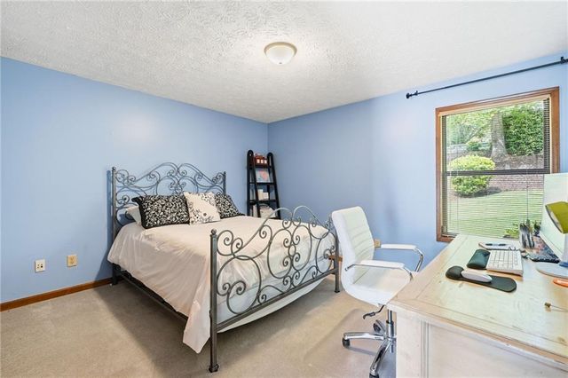 2184 Deep Woods Way, Marietta, GA 30062