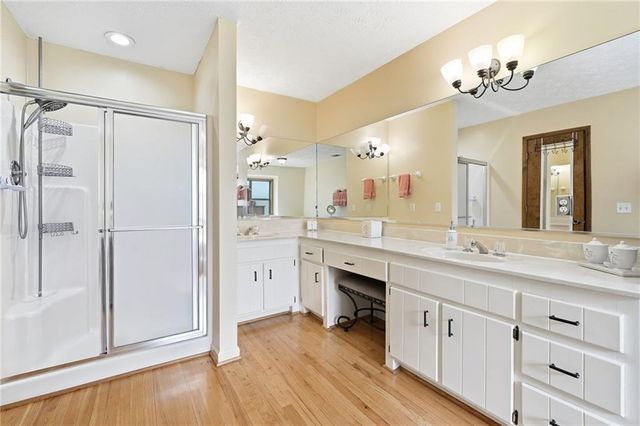2184 Deep Woods Way, Marietta, GA 30062