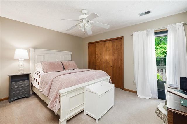 2184 Deep Woods Way, Marietta, GA 30062