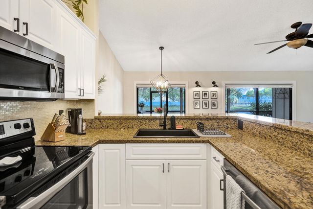 7826 NW 60th Street, Tamarac, FL 33321