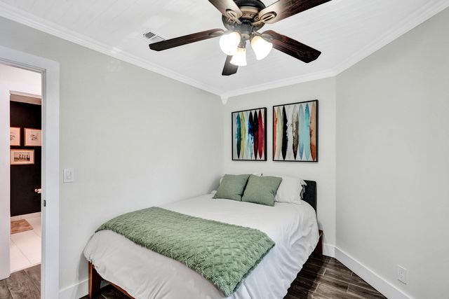 7826 NW 60th Street, Tamarac, FL 33321