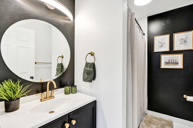 7826 NW 60th Street, Tamarac, FL 33321