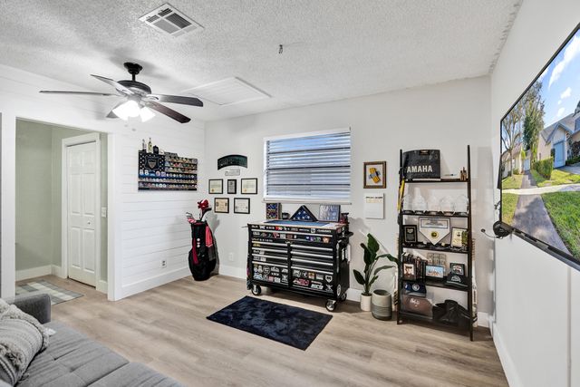 7826 NW 60th Street, Tamarac, FL 33321