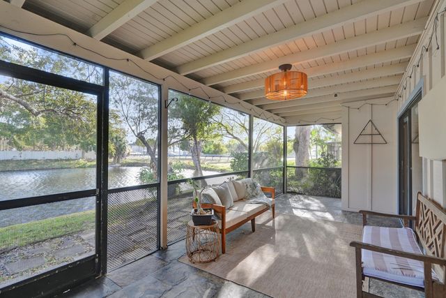 7826 NW 60th Street, Tamarac, FL 33321