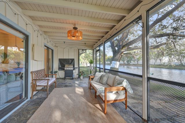 7826 NW 60th Street, Tamarac, FL 33321