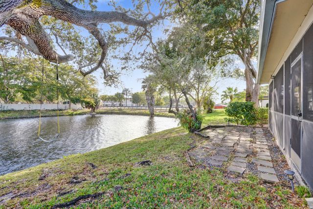 7826 NW 60th Street, Tamarac, FL 33321