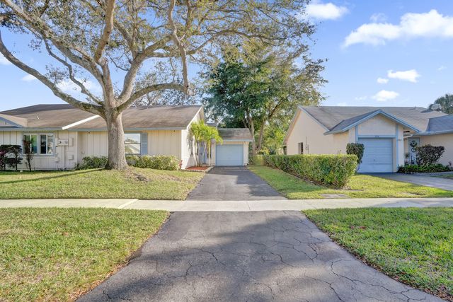 7826 NW 60th Street, Tamarac, FL 33321