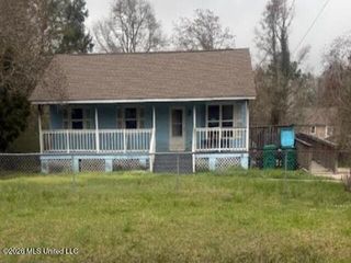 16150 Harrison Drive, Gulfport, MS 39501