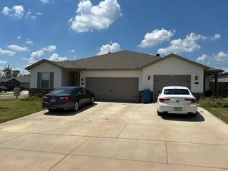 6501/6503 NW Vandergriff Street, Bentonville, AR 72713