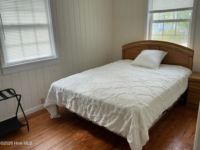 145 Maple Avenue, Elizabethtown, NC 28337