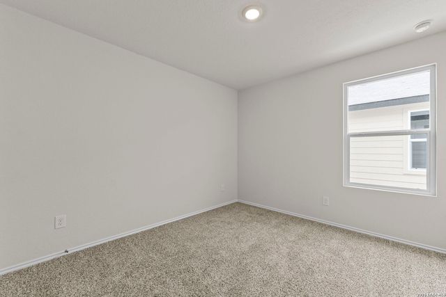 1247 Avery Ranch Dr, New Braunfels, TX 78130