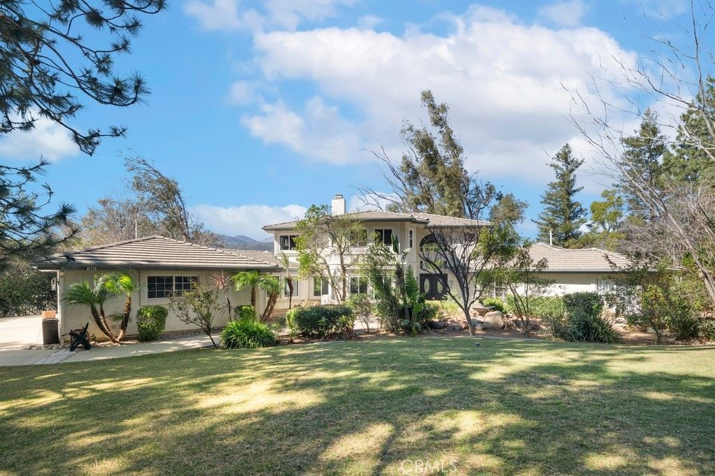 Image 1 of property listing at 1080 Knoll Street, San Bernardino, CA 92407