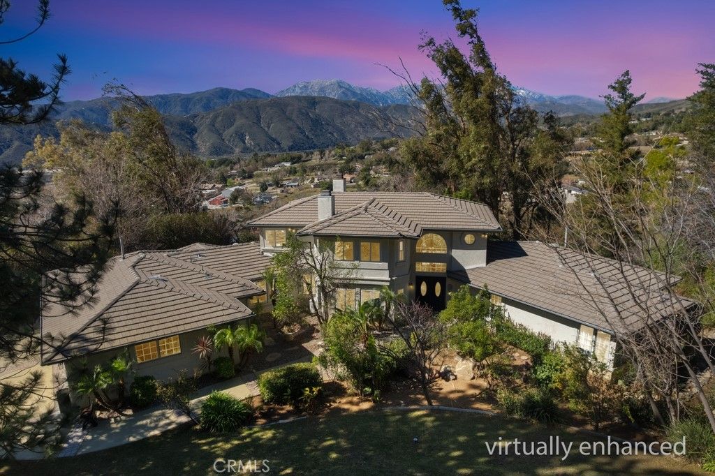 Image 2 of property listing at 1080 Knoll Street, San Bernardino, CA 92407