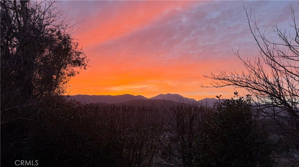 Image 34 of property listing at 1080 Knoll Street, San Bernardino, CA 92407