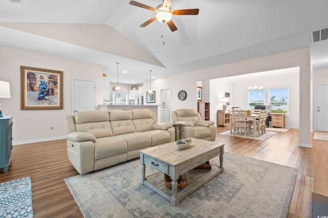 135 Grissett Lake Dr., Conway, SC 29526