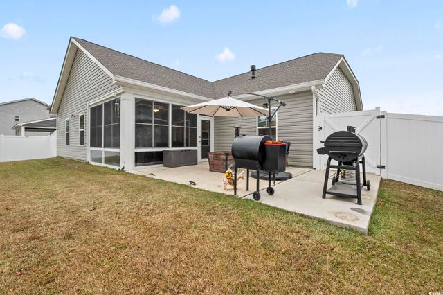 135 Grissett Lake Dr., Conway, SC 29526