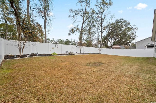 135 Grissett Lake Dr., Conway, SC 29526