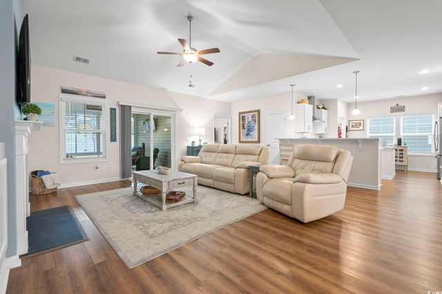 135 Grissett Lake Dr., Conway, SC 29526