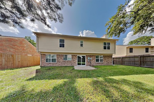 9219 Palm Shores Drive, Spring, TX 77379