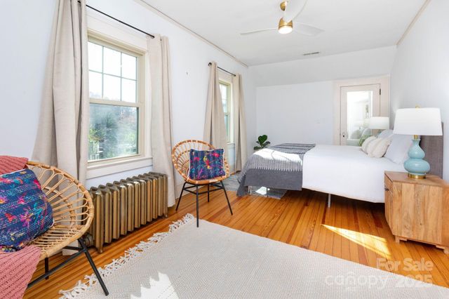 302 Iron Ridge Loop, Asheville, NC 28806