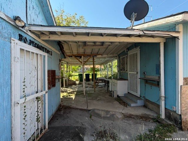 326 S SAN JOAQUIN AVE, San Antonio, TX 78237