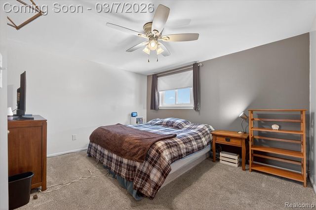 29530 Cambridge Street, Flat Rock, MI 48134