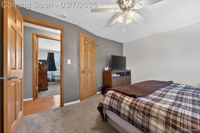 29530 Cambridge Street, Flat Rock, MI 48134