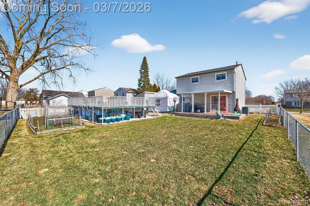 29530 Cambridge Street, Flat Rock, MI 48134