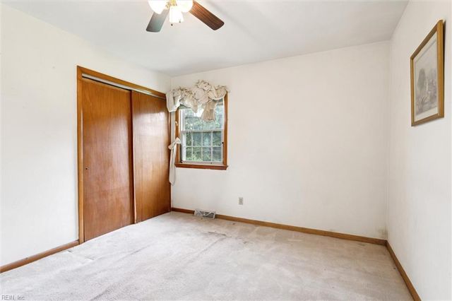 812 Milford LN, Suffolk, VA 23434