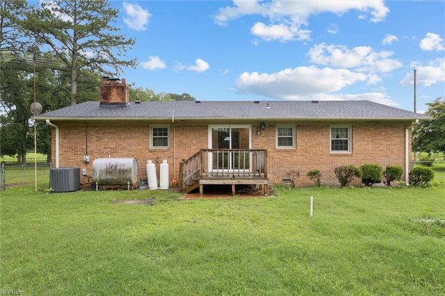 812 Milford LN, Suffolk, VA 23434