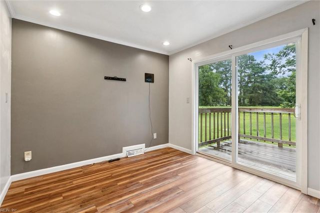812 Milford LN, Suffolk, VA 23434