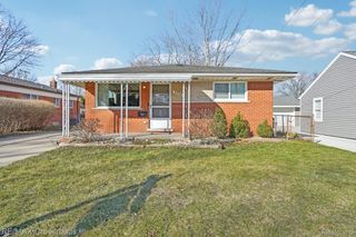 5578 Grindley Park Street, Dearborn Heights, MI 48125