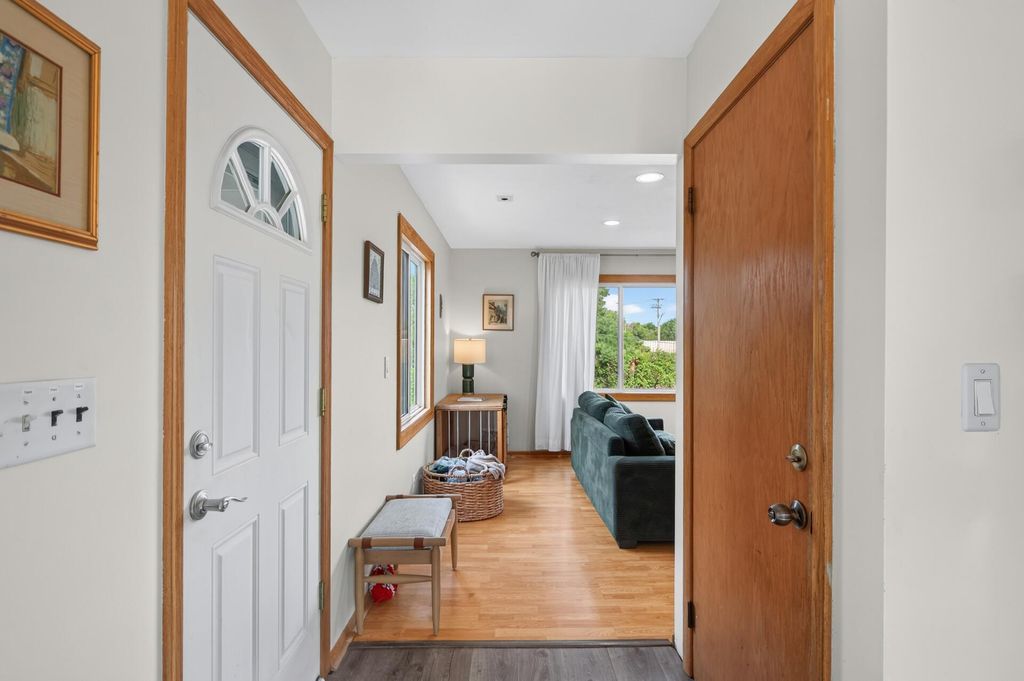 5411 Baker Road, Minnetonka, MN 55343 — photo 3