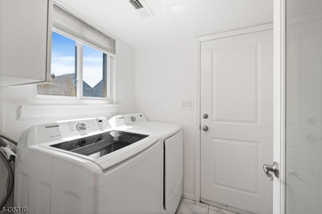 488 Auten Rd Unit 2D, Hillsborough Twp., NJ 08844